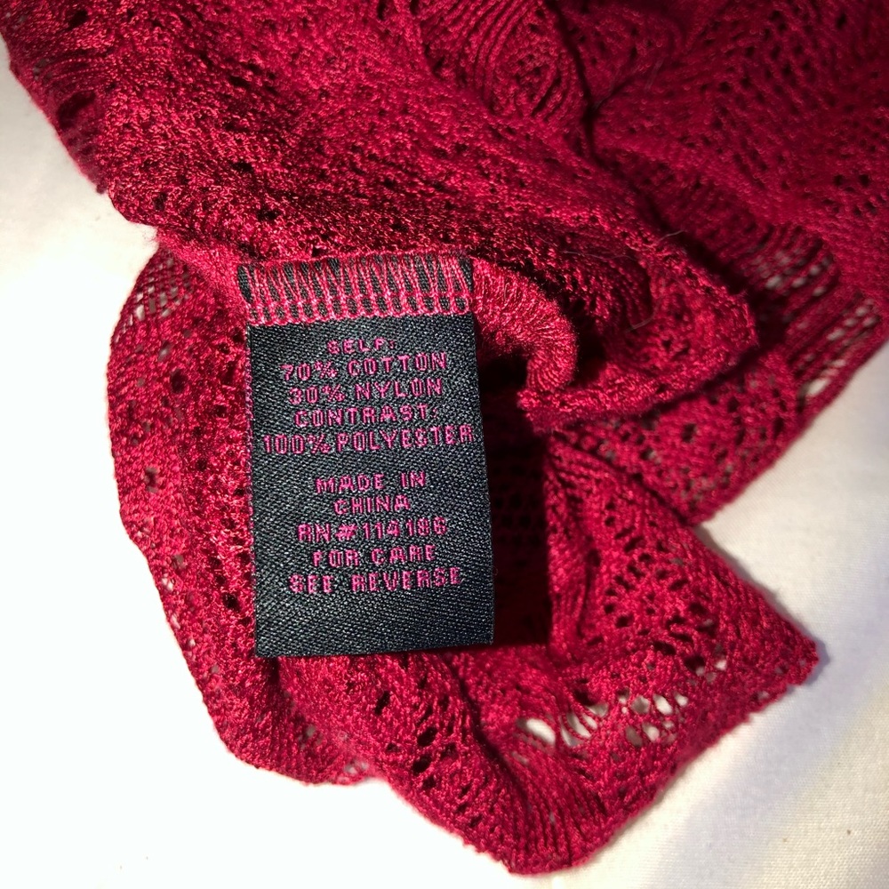 Wine colored tank top - Picture 4 of 4